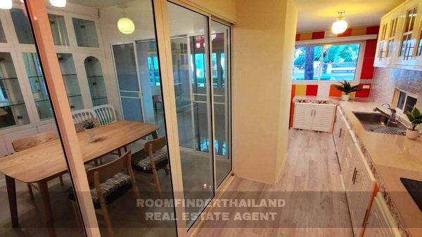 [ให้เช่า] FOR RENT BLUE LAGOON BANGNA / 3 bedrooms 4 bathrooms / 60 Sqw. 220 Sqm. **55,000** CLOSE TO RAMKHAMHAENG 2