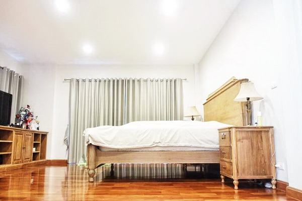 [ให้เช่า] FOR RENT LADDAROM CHAIYAPHRUEK – CHAENGWATTANA / 4 bedrooms 3 bathrooms / 121 Sqw. 300 Sqm. **50,000** CLOSE TO DENLA BRITISH SCHOOL