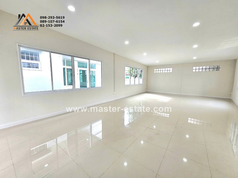บ้านสวนอมรพันธุ์ (สวนสยาม) Renovate ใหม่ สวย-สะอาด เนื้อที่ 116 ตร.ว. บ้านเดี่ยว 2 ชั้น ขนาดใหญ่ + 1 ออฟฟิศขนาดใหญ่ หรือปรับเป็นห้องอเนกประสงค์ บ้านกว้าง โปร่ง เพดานสูง บ้านเย็นสบาย