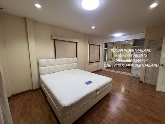 [ให้เช่า] FOR RENT BAAN UN-RAK LADPHRAO 64 / 3 bedrooms 3 bathrooms / 62 Sqw. 200 Sqm. **35,000** CLOSE TO SKYTRAIN CHOKCHAI 4 STATION