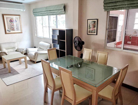 [ให้เช่า] FOR RENT PARINYADA CHALONGRAT / 3 bedrooms 3 bathrooms / 70 Sqw. 220 Sqm. **45,000** CLOSE TO CENTRAL EASTVILLE