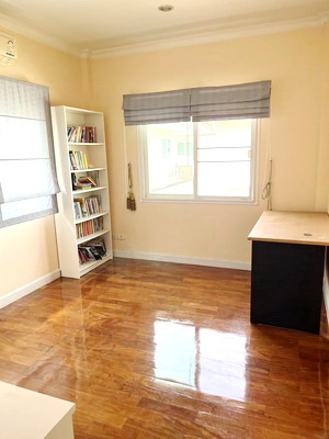 [ให้เช่า] FOR RENT PERFECT MASTERPIECE RAMA 9 / 3 bedrooms 3 bathrooms / 65 Sqw. 240 Sqm. **52,000** CLOSE TO STAMFORD UNIVERSITY