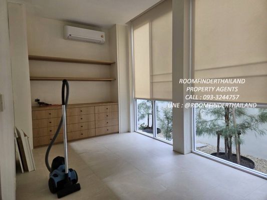 [ให้เช่า] FOR RENT DETACHED HOUSE NAKNIWAT ROAD / 5 bedrooms 6 bathrooms / 170 Sqw. 700 Sqm. **300,000** NEW MODERN HOUSE. JUST 5 MIN FROM CENTRAL EASTVILLE