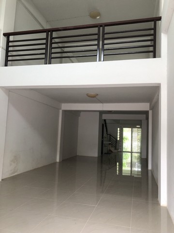 อาคาร อาคารพาณิชย์ ถ.ราชพฤกษ์ 1 Bedroom 4 Bathroom 0 ไร่ 0 NGAN 25 SQ.WA 6900000 B. ถูก