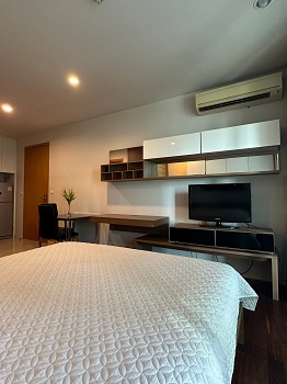 พลาดไม่ได้แล้ว Circle Condo เพชรบุรี ใกล้เพลินจิต ติดถนนใหญ่ ใกล้ MRT Petchaburi, AirportLink (33.51 sqm.) [Foreigner Qu