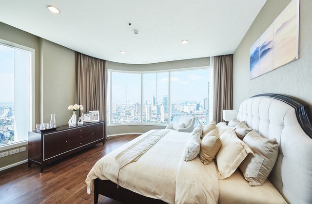 ขายคอนโด แม่น้ำ เรสซิเดนท์ Menam Residences 4 ห้องนอน ขนาด 160 ตร.ม ห้องสวย เฟอร์ครบ แต่งหรู วิวแม่น้ำ พร้อมเข้าอยู่