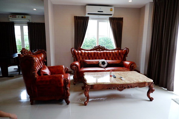 [ให้เช่า] FOR RENT CASA GRAND ONNUT – WONGWAEN / 3 bedrooms 4 bathrooms / 64 Sqw. 200 Sqm. **55,000** CLOSE TO GEMOPOLIS