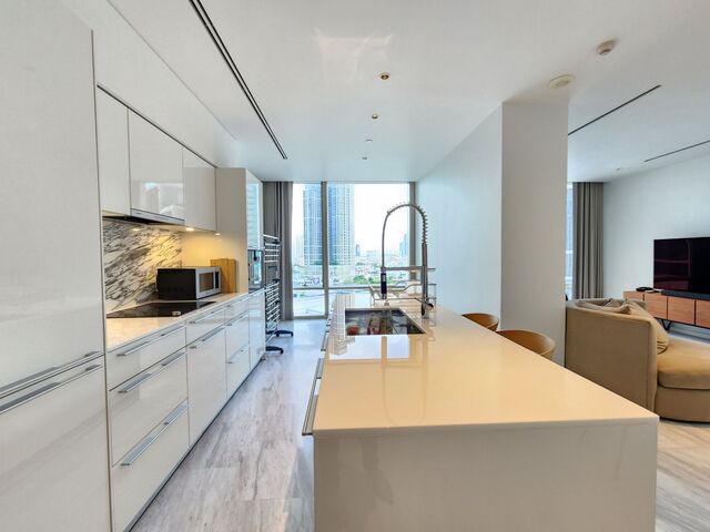 Four Seasons Private Residences Condo for Rent, near BTS Saphan Taksin