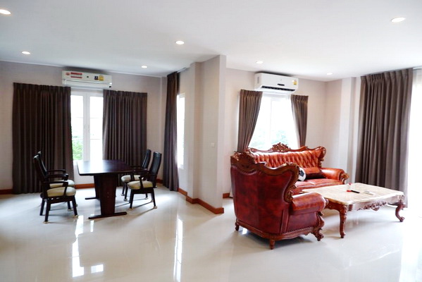 [ให้เช่า] FOR RENT CASA GRAND ONNUT – WONGWAEN / 3 bedrooms 4 bathrooms / 64 Sqw. 200 Sqm. **55,000** CLOSE TO GEMOPOLIS