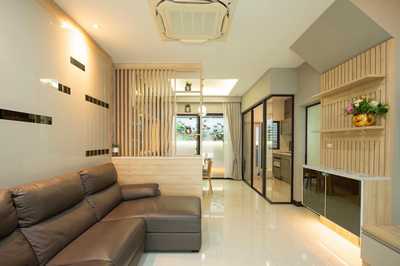 Townhome 3 ชั้น The Landmark เอกมัย-รามอินทรา 3 ห้องนอน