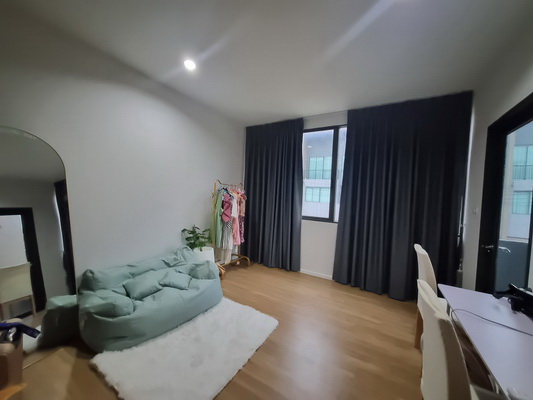 [ให้เช่า] FOR RENT BAAN KLANG MUANG WATCHARAPOL / 3 bedrooms 3 bathrooms / 40 Sqw. 150 Sqm. **38,000** CLOSE TO CHALONGRAT EXPRESSWAY