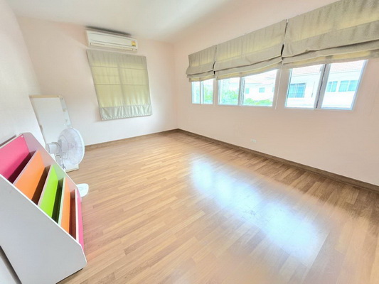 [ให้เช่า] FOR RENT PASSORN PRESTIGE ONNUT / 3 bedrooms 2 bathrooms / 60 Sqw. 160 Sqm. **38,000** CLOSE TO AIRPORTLINK BANTUBCHANG