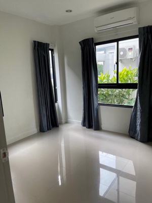 [ให้เช่า] FOR RENT SAMMAKORN RANGSIT – KHLONG 7 / 4 bedrooms 3 bathrooms / 50 sqw. 160 Sqm. **22,000** CLOSE TO RAJAMANGALA UNIVERSITY OF TECHNOLOGY THANYABURI