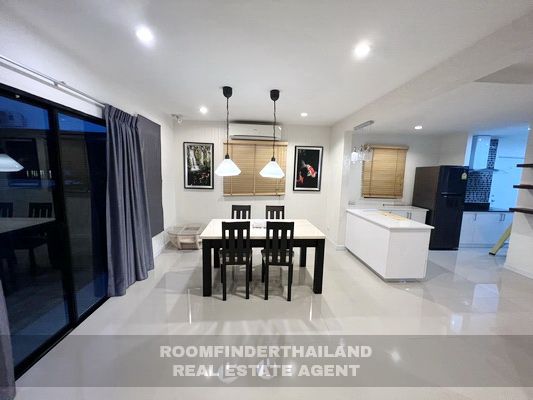 [ให้เช่า] FOR RENT DELIGHT BANGNA – SRINAKARIN / 3 bedrooms 3 bathrooms / 54 Sqw. 165 Sqm. **32,000** JUST 15 MIN TO MEGA BANGNA