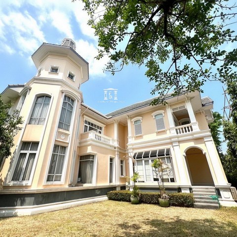 บ้านเดี่ยว 2 ชั้น The Royal Residence เกษตรนวมินทร์ 286 ตรว. สไตล์ Contemporary แต่งหรู ติดถนนประเสริฐมนูญกิจ