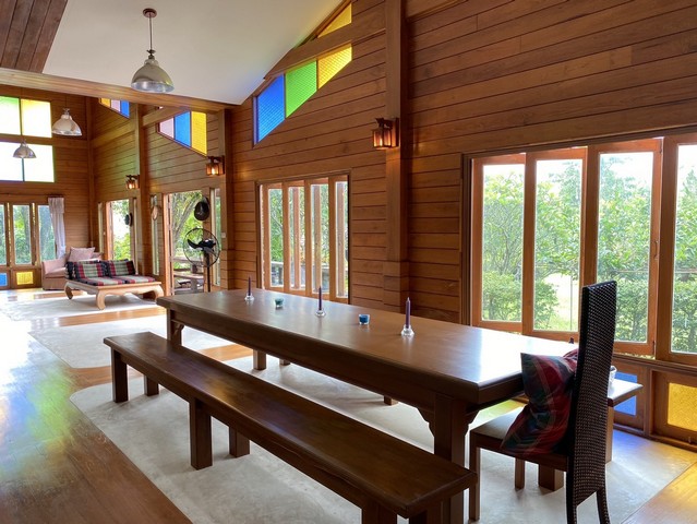 5 golden teak villas for sale on 16 rai of land Mae Taeng Chiang Mai country house style resort. mountain view peace