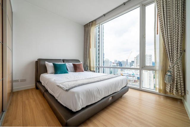 ขาย คอนโด Fullerton Sukhumvit ขนาด 95ตรม. 2ห้องนอน 2ห้องน้ำ Pet Friendly ใกล้ BTSเอกมัย ใกล้ ร.ร.นานาชาติ St. Andrew