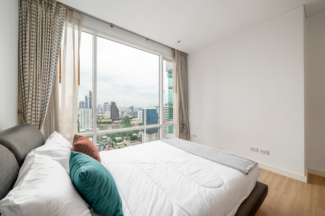 ขาย คอนโด Fullerton Sukhumvit ขนาด 95ตรม. 2ห้องนอน 2ห้องน้ำ Pet Friendly ใกล้ BTSเอกมัย ใกล้ ร.ร.นานาชาติ St. Andrew