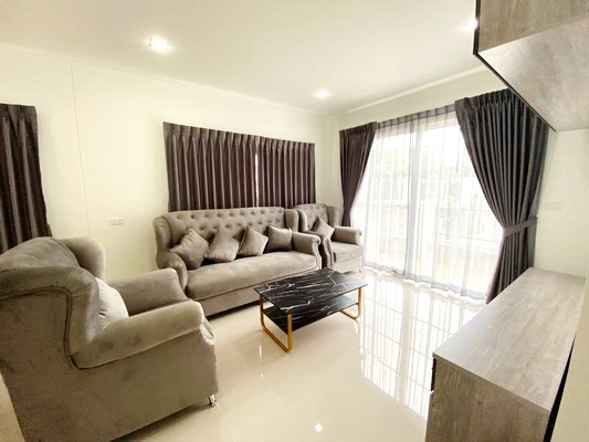 [ให้เช่า] FOR RENT GOLDEN NEO SATHORN / 3 bedrooms 3 bathrooms / 41 Sqw. 165 Sqm. **55,000** CLOSE TO BTS WUTTAKAT