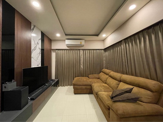 [ให้เช่า] FOR RENT CENTRO BANGNA KM.7 / 4 bedrooms 4 bathrooms / 53 Sqw. 200 Sqm. **80,000** JUST 5 MIN FROM MEGA BANGNA