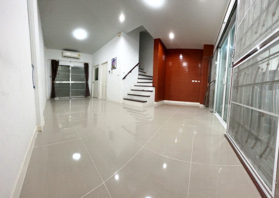 [ให้เช่า] FOR RENT CHUANCHUEN MODUS VIBHAVADI / 3 bedrooms 3 bathrooms / 20 Sqw. 180 Sqm. **26,500** CLOSE TO DONMUANG AIRPORT