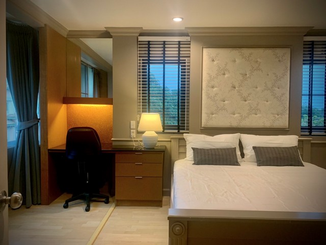 Me13ขายทาวน์โฮม 4 ชั้น หมู่บ้านคริสตัลวิลล์ ย่านเลียบด่วน Fully furnished ใกล้เซ็นทรัลอีสต์วิลล์ ใกล้ทางด่วนรามอินทรา