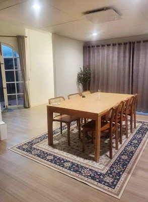 [ให้เช่า] FOR RENT DETACHED HOUSE CHAROENNAKORN 8 / 3 bedrooms 2 bathrooms / 120 Sqw. 200 Sqm. **85,000** VERY CLOSE TO ICONSIAM