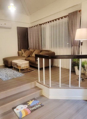 [ให้เช่า] FOR RENT DETACHED HOUSE CHAROENNAKORN 8 / 3 bedrooms 2 bathrooms / 120 Sqw. 200 Sqm. **85,000** VERY CLOSE TO ICONSIAM