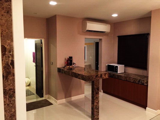 [ให้เช่า] FOR RENT CENTRO RATTANATHIBET / 3 bedrooms 3 bathrooms / 55 Sqw. 180 Sqm. **38,000** CLOSE TO WAT SUANKAEW