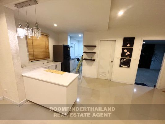 [ให้เช่า] FOR RENT DELIGHT BANGNA – SRINAKARIN / 3 bedrooms 3 bathrooms / 54 Sqw. 165 Sqm. **32,000** JUST 15 MIN TO MEGA BANGNA