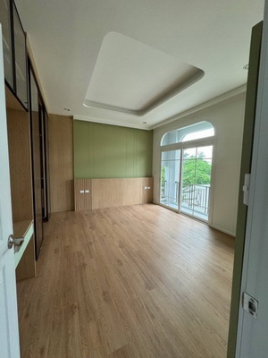 [ให้เช่า] FOR RENT GRANDIO SATHORN / 4 bedrooms 4 bathrooms / 60 Sqw. 216 Sqm. **120,000** CLOSE TO BTS WUTTAKAT