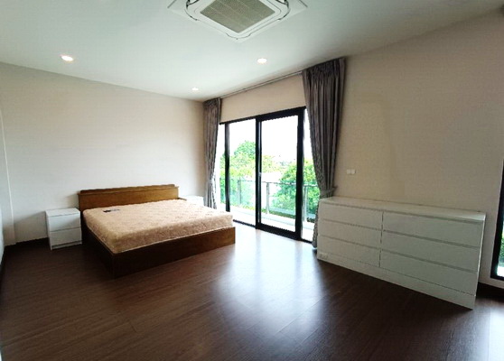 [ให้เช่า] FOR RENT THE CITY BANGNA KM.7 / 4 bedrooms 4 bathrooms / 102 Sqw. 265 Sqm. **110,000** CORNER HOUSE. CLOSE TO MEGA BANGNA