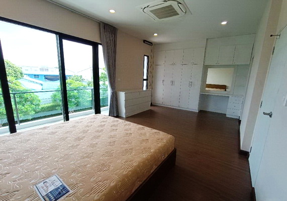 [ให้เช่า] FOR RENT THE CITY BANGNA KM.7 / 4 bedrooms 4 bathrooms / 102 Sqw. 265 Sqm. **110,000** CORNER HOUSE. CLOSE TO MEGA BANGNA