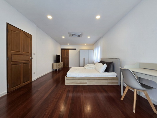 [ให้เช่า] FOR RENT DETACHED HOUSE LADPRAO 15 / 2 bedrooms 4 bathrooms / 260 Sqw. 250 Sqm. **150,000** JUST 10 MIN TO MRT LADPRAO