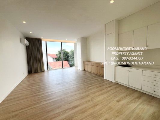 [ให้เช่า] FOR RENT DETACHED HOUSE EKKAMAI – RAMINTRA / 5 bedrooms 6 bathrooms / 170 Sqw. 600 Sqm. **300,000** NEW MODERN HOUSE. JUST 10 MIN FROM CENTRAL EASTVILLE