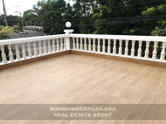 [ให้เช่า] FOR RENT BAAN LALIL SUKHAPIBAN 5 / 3 bedrooms 3 bathrooms / 60 Sqw. 180 Sqm. **25,000** CLOSE TO SARASAS WITAED SCHOOL SAIMAI