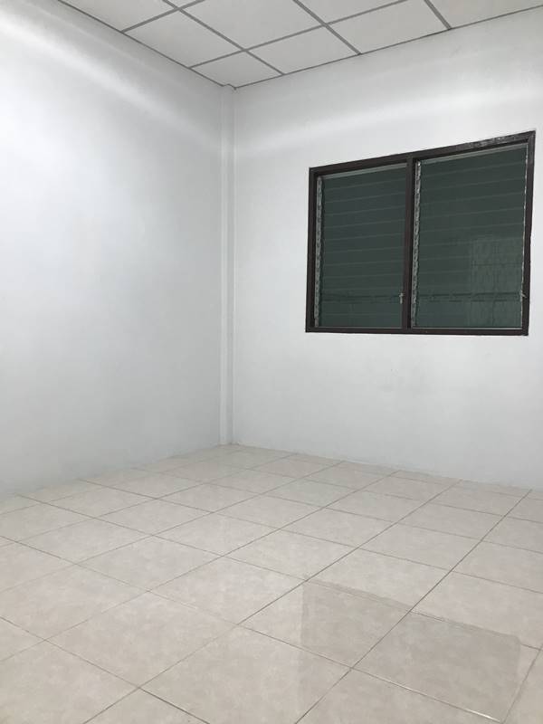 For Rent ทาวน์เฮ้าส์ 2ห้องนอน 1ห้องน้ำ หมู่บ้านนิราวิลล์ เมืองสมุทรสาคร โทร 080-8524143