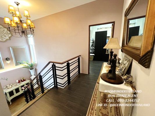 [ให้เช่า] FOR RENT CHOKCHAI PANCHASAP RAMKHAMHAENG 184 / 4 bedrooms 3 bathrooms / 50 Sqw. 180 Sqm. **37,500** NEXT TO RUAMRUDEE INTERNATIONAL SCHOOL