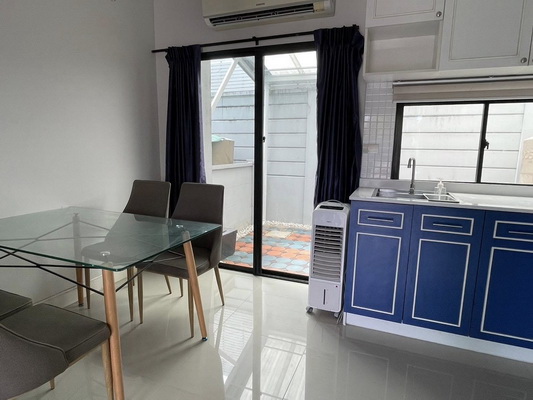 [ให้เช่า] FOR RENT BAAN KLANG MUANG RAMA 9 – ONNUT / 3 bedrooms 3 bathrooms / 18 Sqw. 150 sqm. **22,000** CLOSE TO AIRPORTLINK BANTUBCHANG