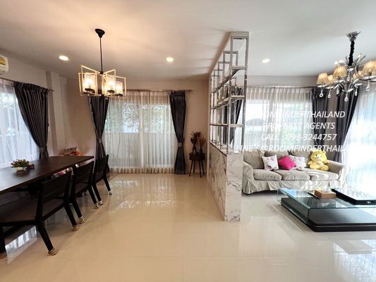 [ให้เช่า] FOR RENT CENTRO WATCHARAPOL / 4 bedrooms 3 bathrooms / 70 Sqw. 200 Sqm. **38,000** CLOSE TO SARASAS WITAED SAIMAI SCHOOL