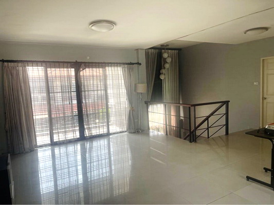 [ให้เช่า] FOR RENT BAAN JITLADA LAND BANGKRUAI – SAINOI / 3 bedrooms 3 bathrooms / 95 Sqw. 180 Sqm. **25,000** CLOSE TO SAINOI HOSPITAL