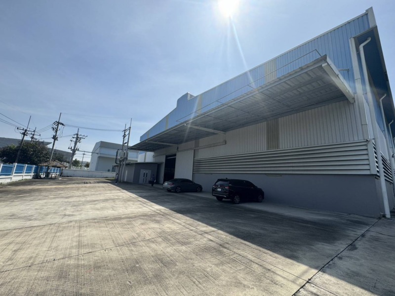 Factory or warehouse for sale 4,220 sq.m. at WHA Chonburi Industrial Estate 1