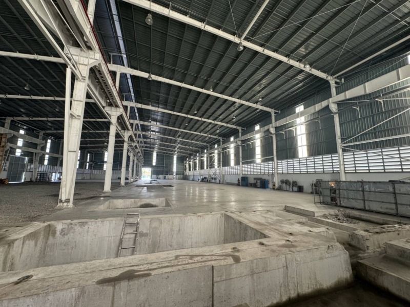 Factory or warehouse for sale 4,220 sq.m. at WHA Chonburi Industrial Estate 1