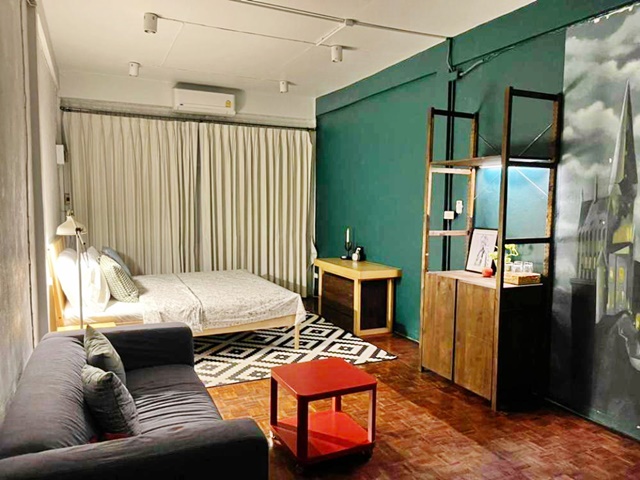 Hostel เกทเวย์ แอท บางซื่อ 1 กม.อาคารพาณิชย์ 2 ชั้น MRT บางโพ 900ม.จัดเต็มเฟอร์ 2 นอน AIRBNB