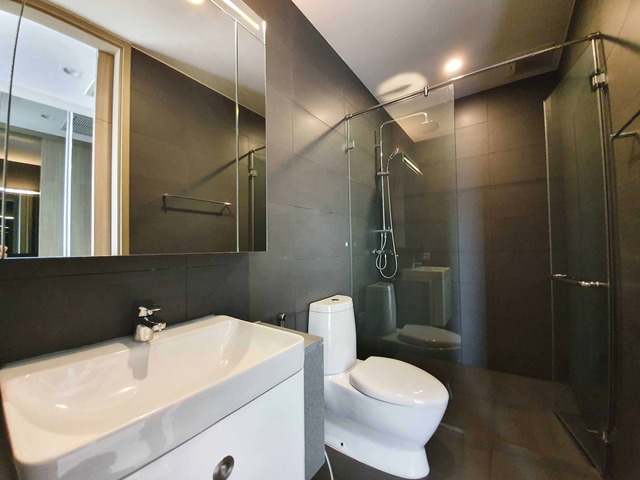 Noble Ploenchit BTS Ploenchit Duplex. Ultra Luxury. High floor next to BTS, Central Embassy