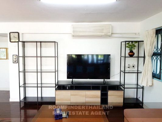 [ให้เช่า] FOR RENT SAMMAKORN RAMKHAMHAENG 112 / 3 bedrooms 3 bathrooms / 60 Sqw. 160 Sqm. **25,000** CLOSE TO THE PASEO TOWN RAMKHAMHAENG