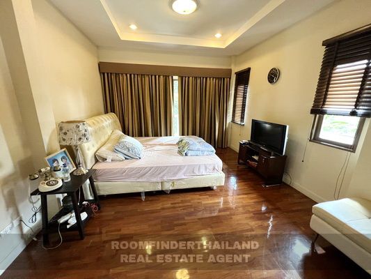 [ให้เช่า] FOR RENT SETTHASIRI PRACHACHUEN RESIDENCE 2 / 3 bedrooms 3 bathrooms / 70 Sqw. 180 Sqm. **45,000** CLOSE TO THE MALL NGAMWONGWAN