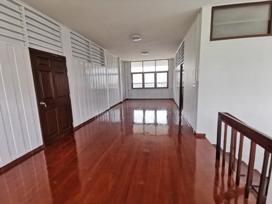 [ให้เช่า] FOR RENT DETACHED HOUSE SUKHUMVIT 107 – BEARING / 3 bedrooms 4 bathrooms / 196 Sqw. 300 Sqm. **72,000** CLOSE TO BTS BEARING