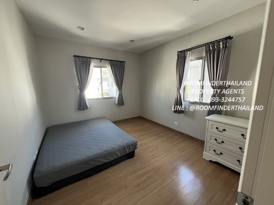 [ให้เช่า] FOR RENT THE PLANT ESTIQUE PATTANAKARN 38 / 3 bedrooms 3 bathrooms / 50 Sqw. 160 Sqm. **70,000** JUST 20 MIN FROM THONGLOR