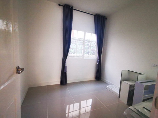 [ให้เช่า] FOR RENT GOLDEN NEO BANGNA – SUANLUANG / 4 bedrooms 3 bathrooms / 36 Sqw. 135 Sqm. **48,000** CLOSE TO RAMKHAMHAENG 2